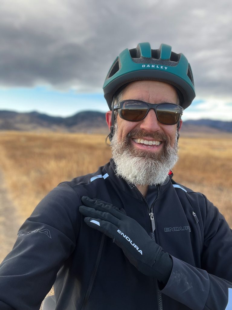 Endura Pro SL 3 Season Jacket - Great Kit for Shoulder Seasons 1