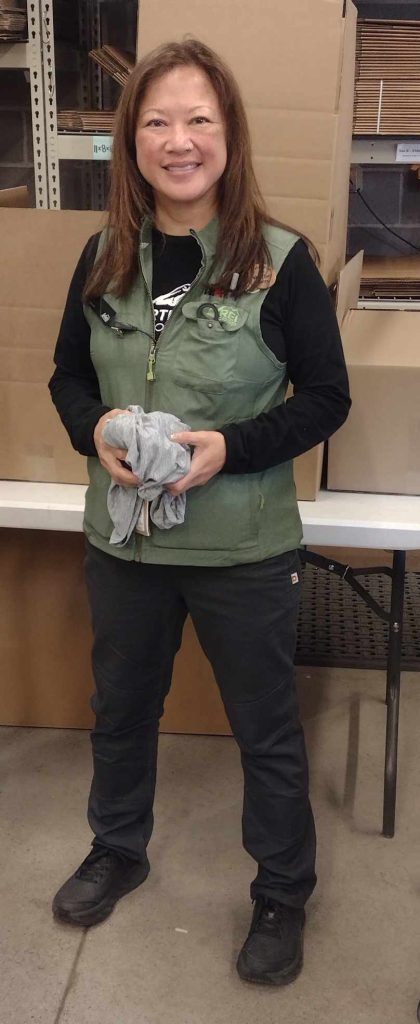 Dovetail Workwear GO TO Stretch Canvas Pant review - Kate Agathon of Engearment.com