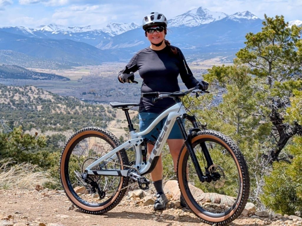 Outdoor Research Women’s Freewheel Long Sleeve MTB Jersey Review