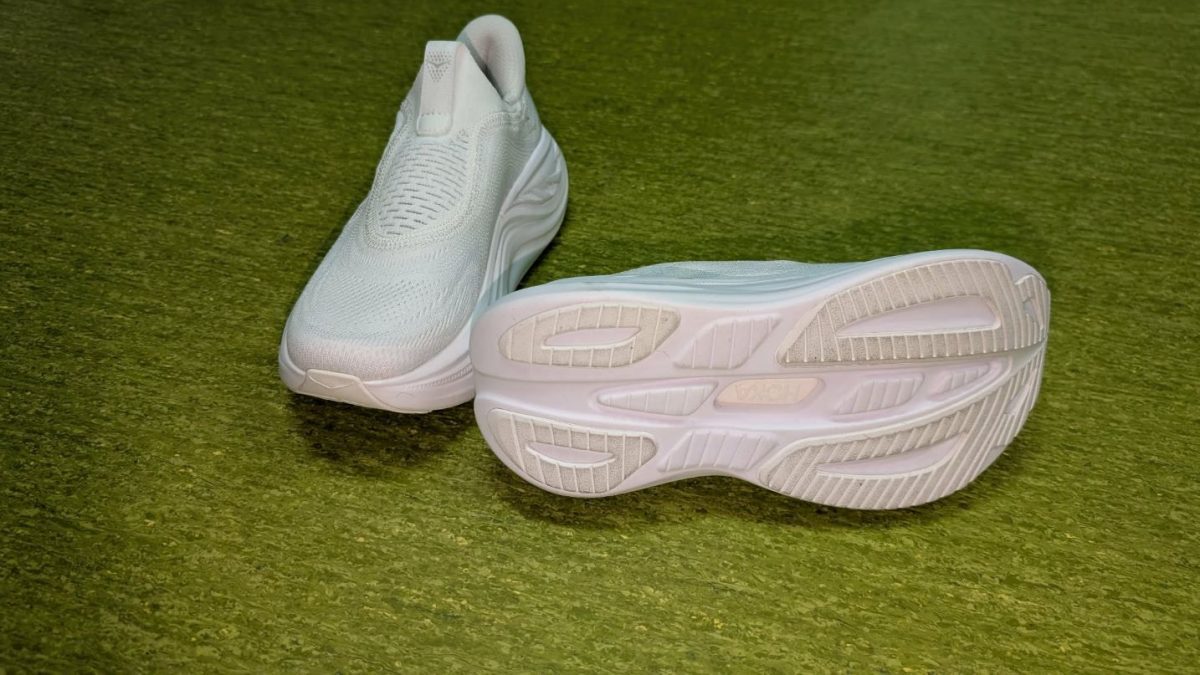 HOKA Skyward Laceless Shoe Review